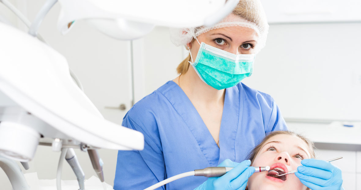 chirurgien dentiste en parodontologie